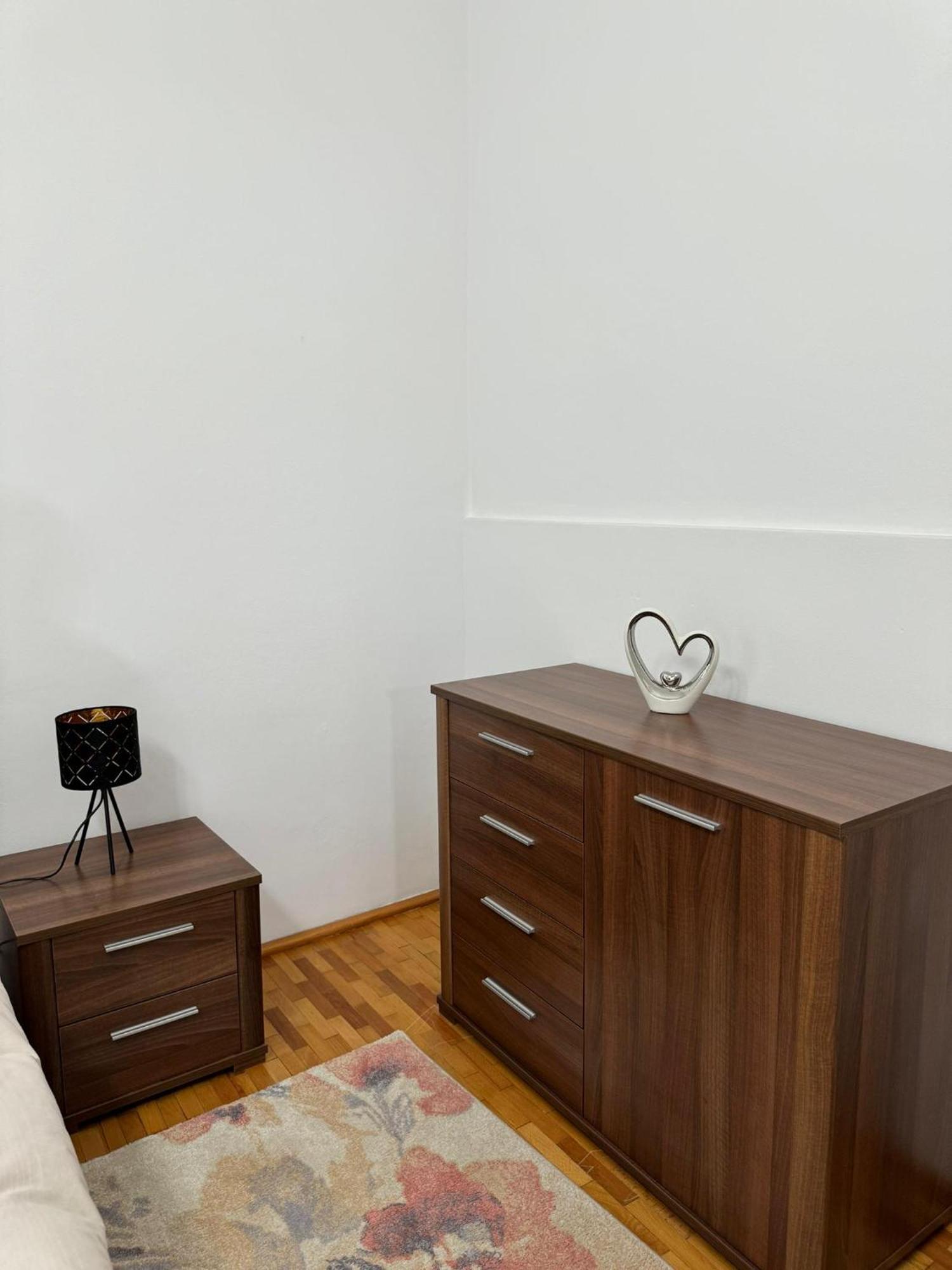 Apartament Victoria تيميشورا المظهر الخارجي الصورة